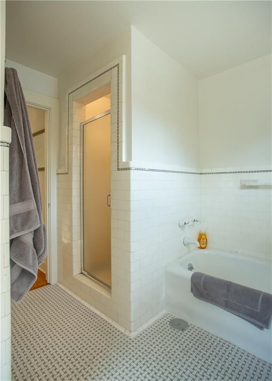 604 W 70th Street — photo 38