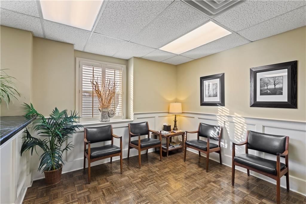 4800 Rainbow Boulevard — photo 4