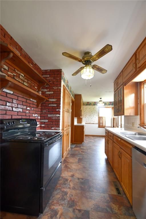 9604 E 32nd Street — photo 17