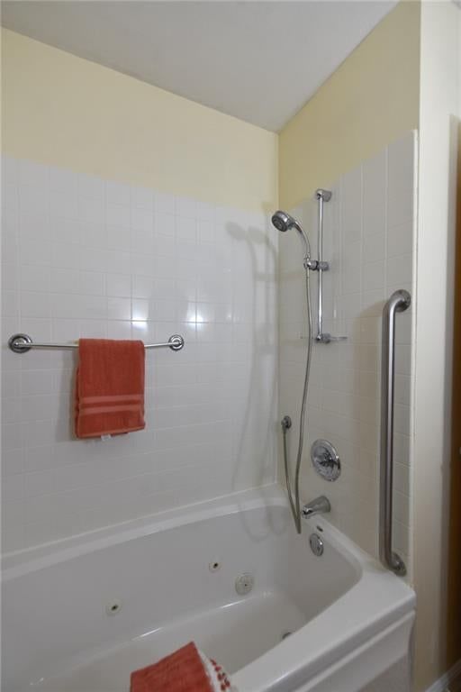 Photo 23 of 57 - 9604 E 32nd Street, Independence, MO 64052