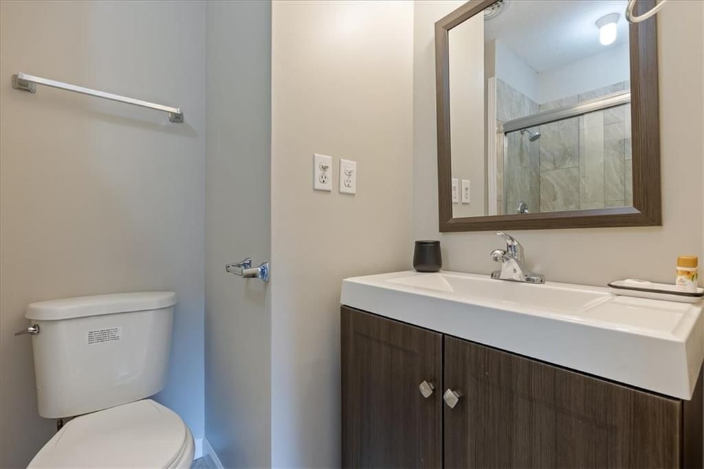 9905 Wayne Avenue — photo 14