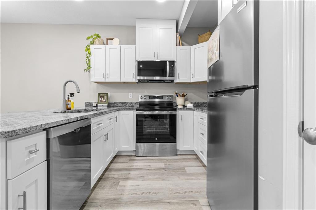 1512 W 32ND Street — photo 10