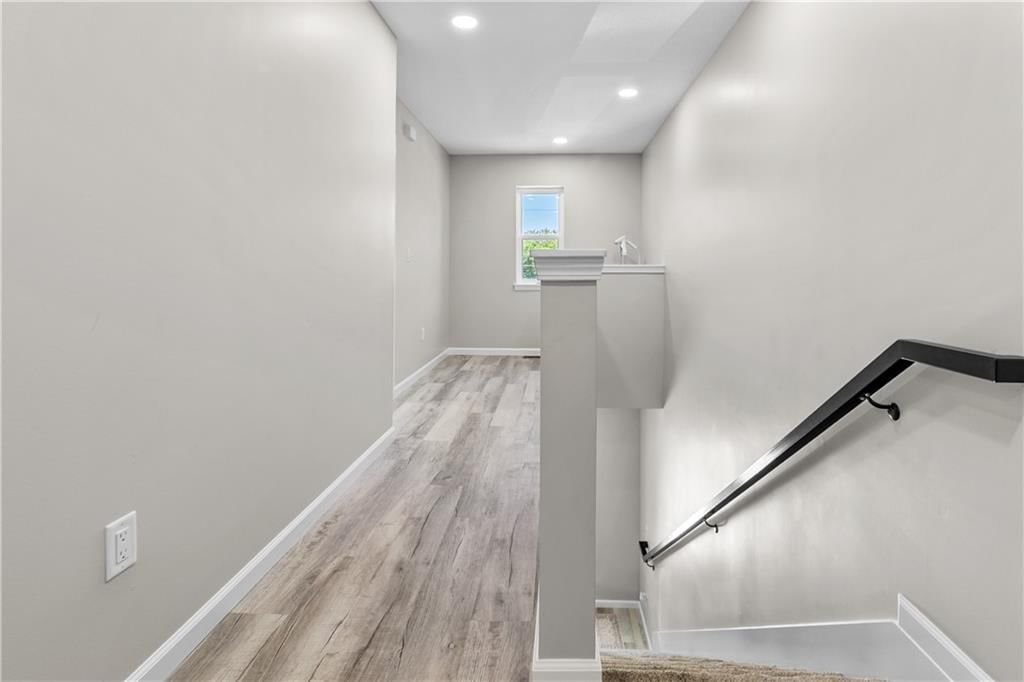 1512 W 32ND Street — photo 15