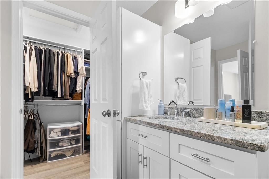 1512 W 32ND Street — photo 18