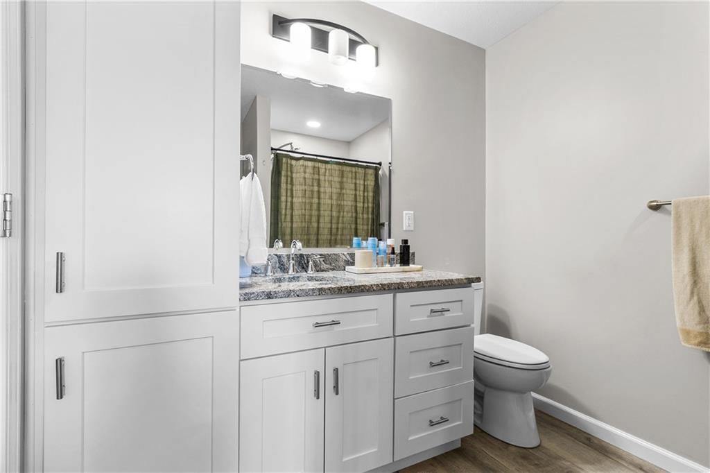 1512 W 32ND Street — photo 20