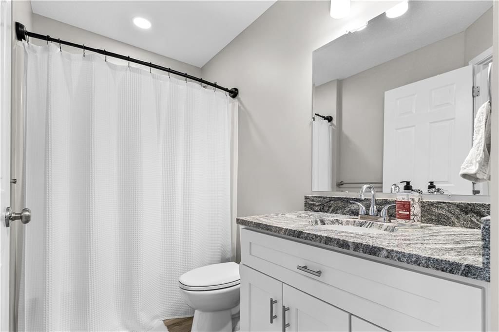 1512 W 32ND Street — photo 23