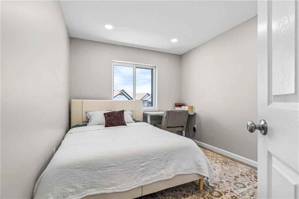 1512 W 32ND Street — photo 25