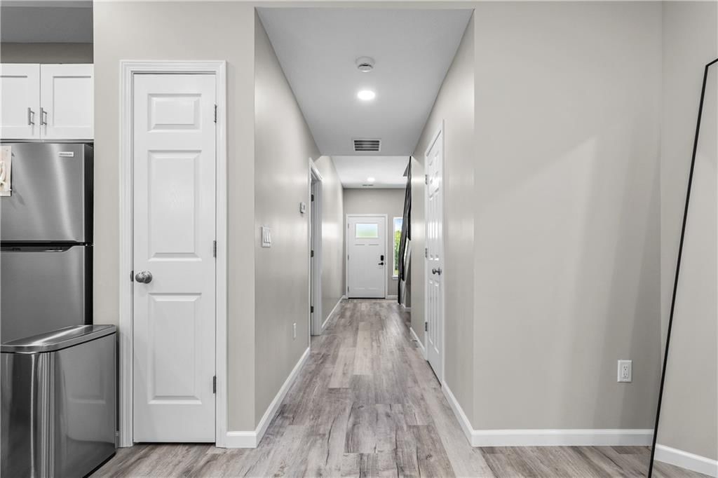 1512 W 32ND Street — photo 30