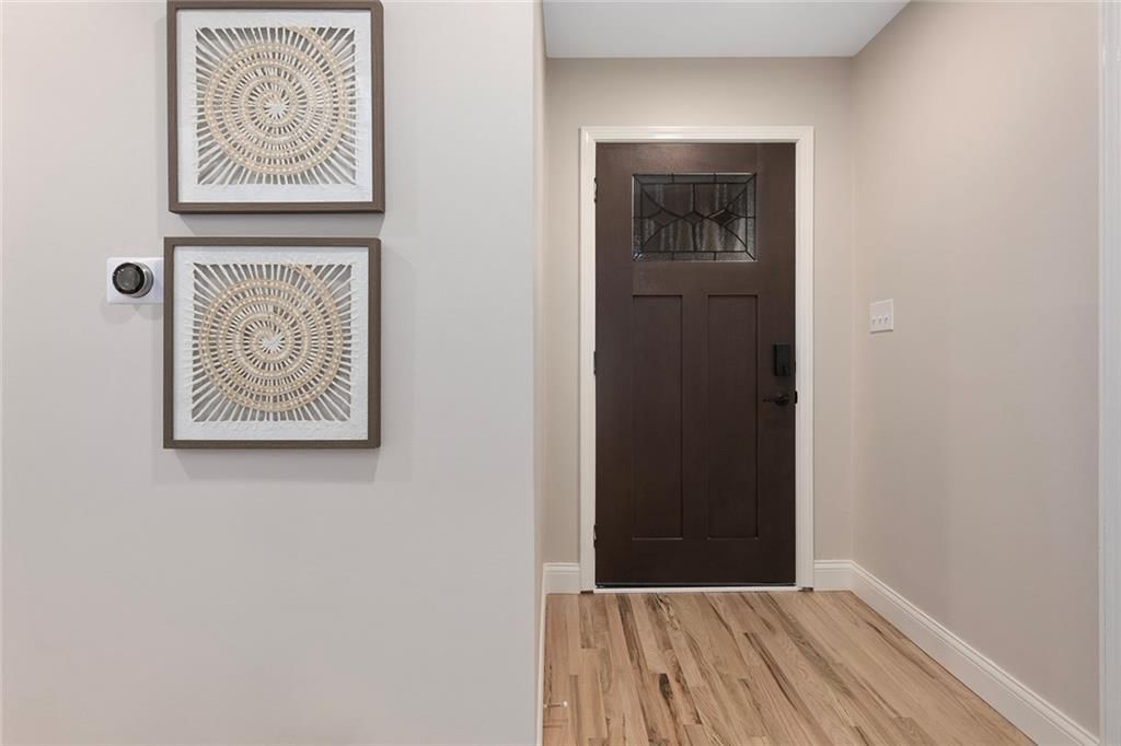 10228 ROBINSON Street — photo 18