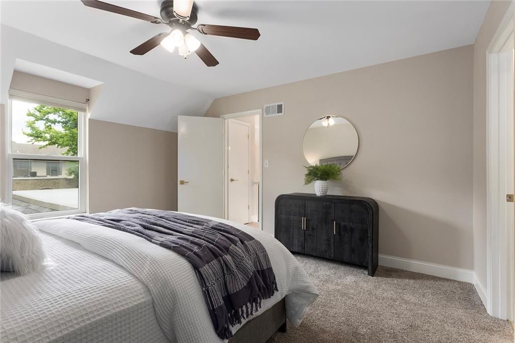 10228 ROBINSON Street — photo 23
