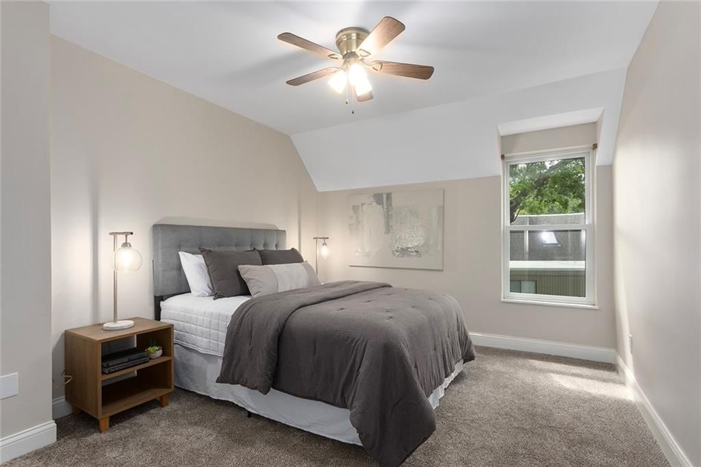10228 ROBINSON Street — photo 24