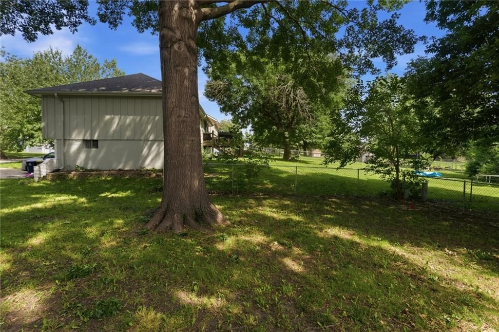 10425 N Campbell Court — photo 11