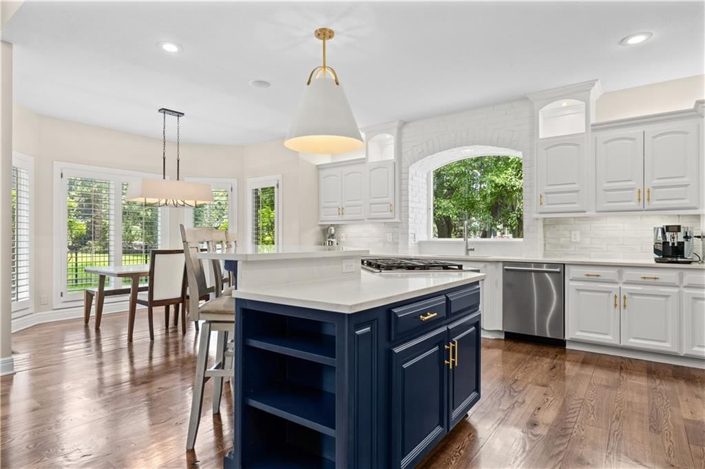 14302 Briar Street — photo 17