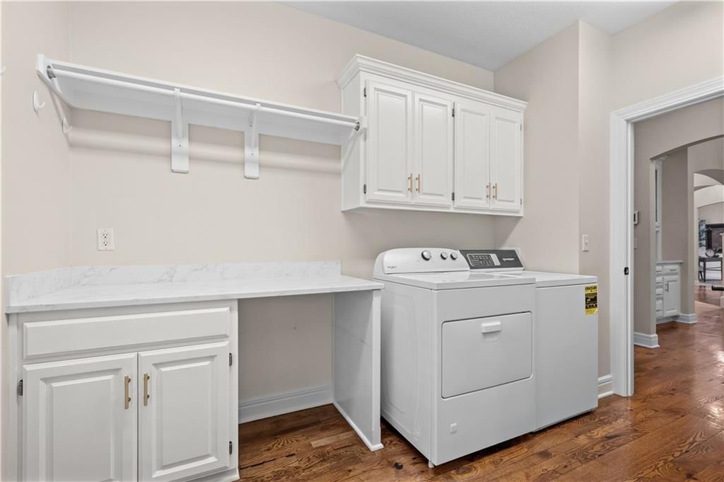 14302 Briar Street — photo 34