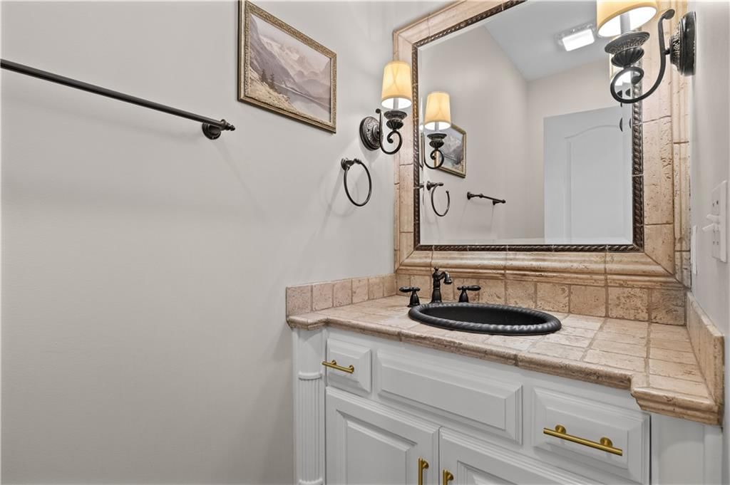 14302 Briar Street — photo 36