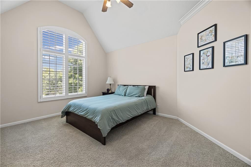 14302 Briar Street — photo 47