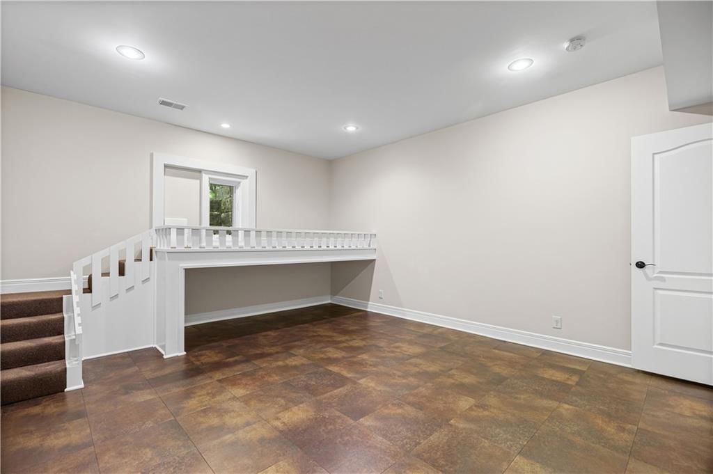 14302 Briar Street — photo 67