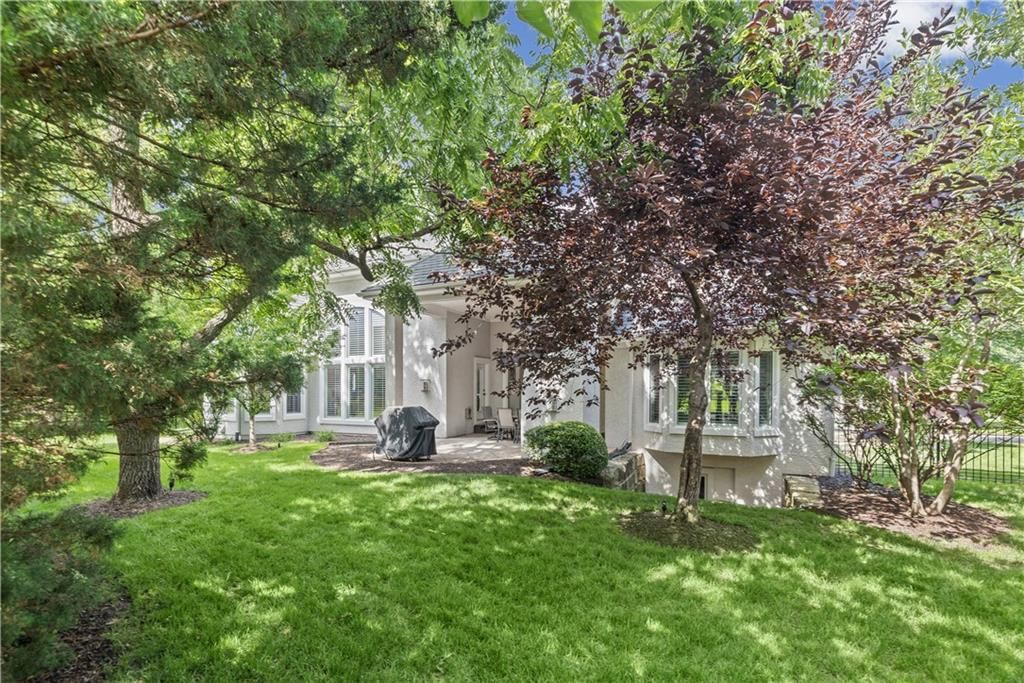 14302 Briar Street — photo 75