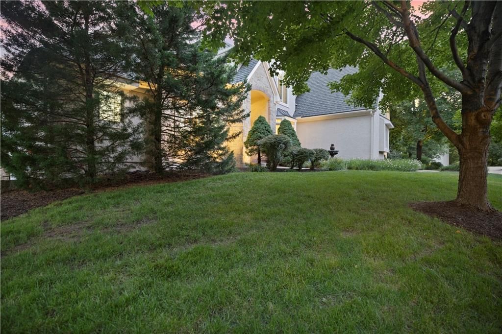 14302 Briar Street — photo 84