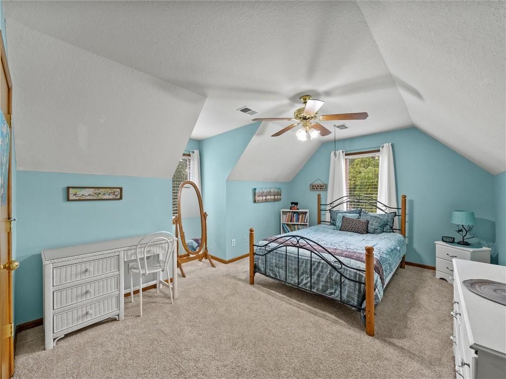 201 SE Citadel Drive — photo 20
