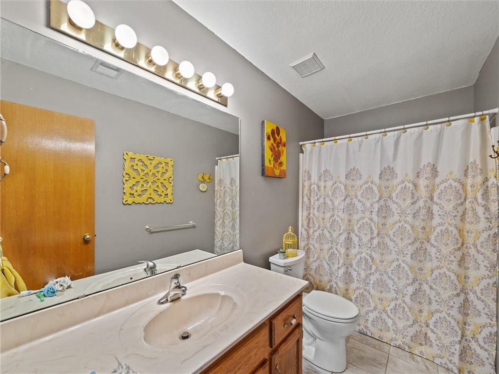 201 SE Citadel Drive — photo 21