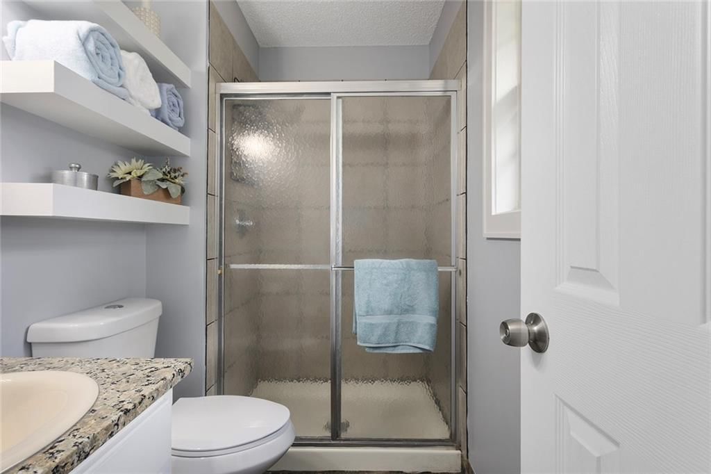 300 NW Arbor Drive — photo 17