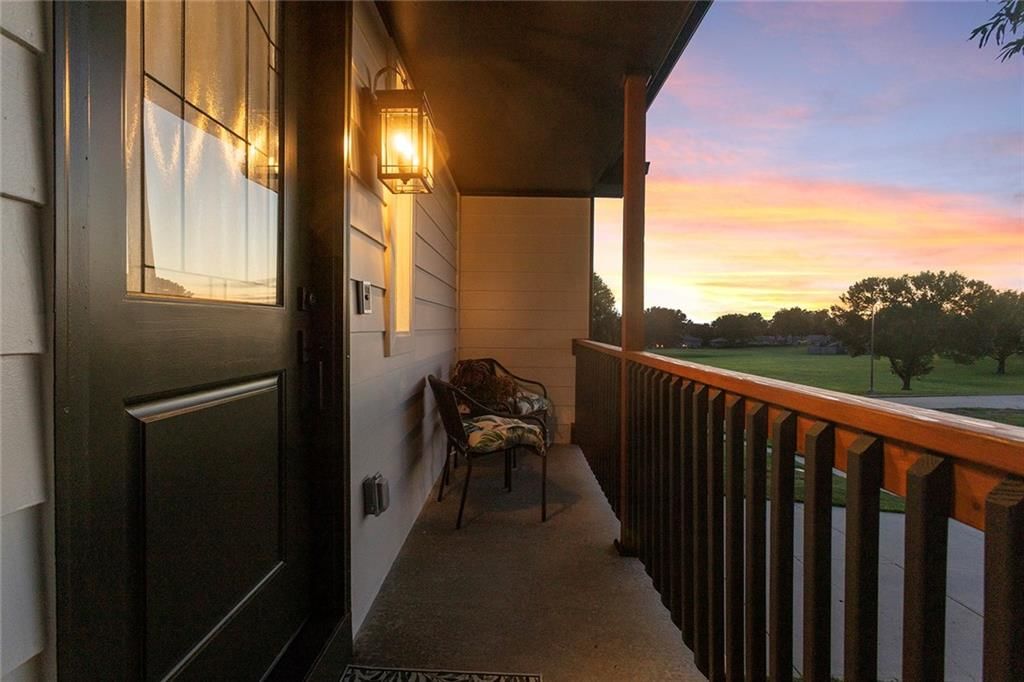 300 NW Arbor Drive — photo 47