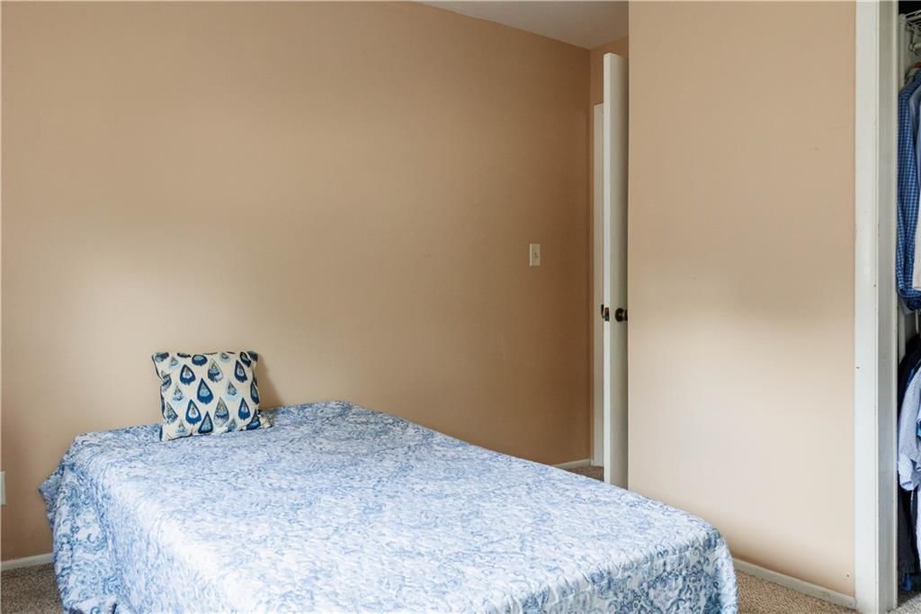 8614 Bristol Avenue — photo 15
