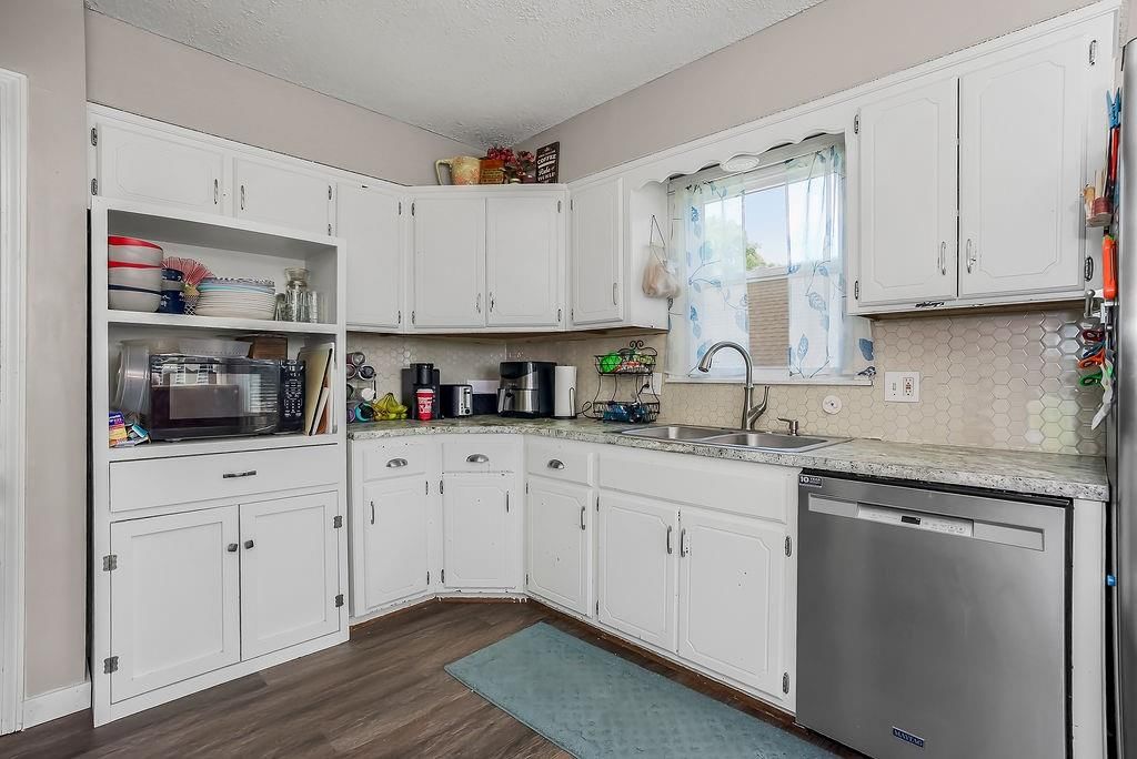 318 N Cherry Street — photo 12