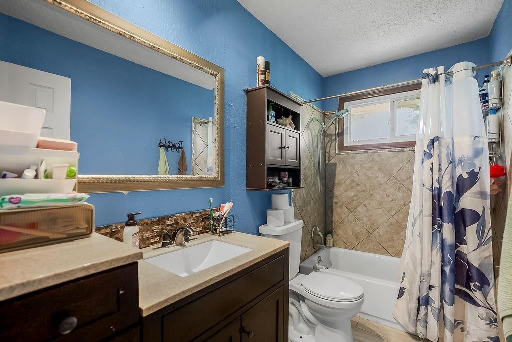 318 N Cherry Street — photo 13