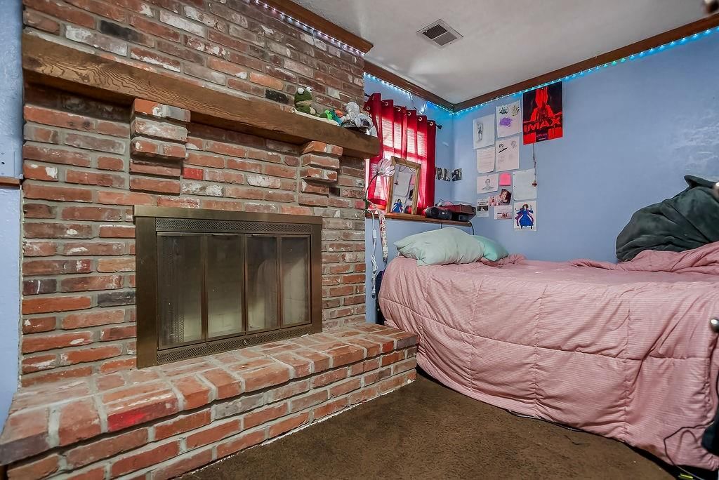 318 N Cherry Street — photo 23