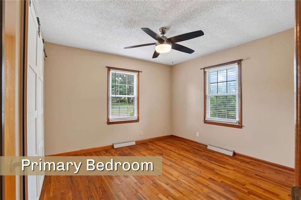 302 E 7th Street — photo 13