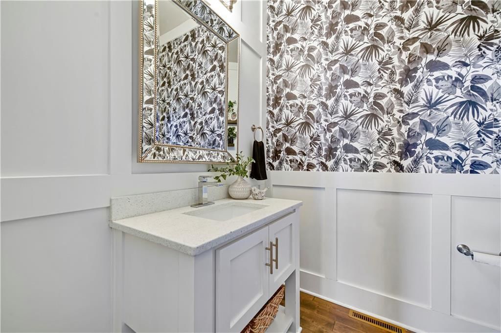 11510 W 157th Terrace — photo 21
