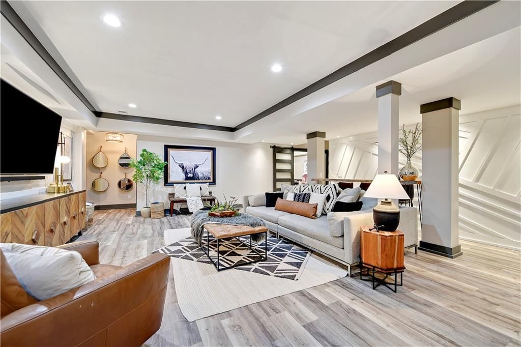 11510 W 157th Terrace — photo 35