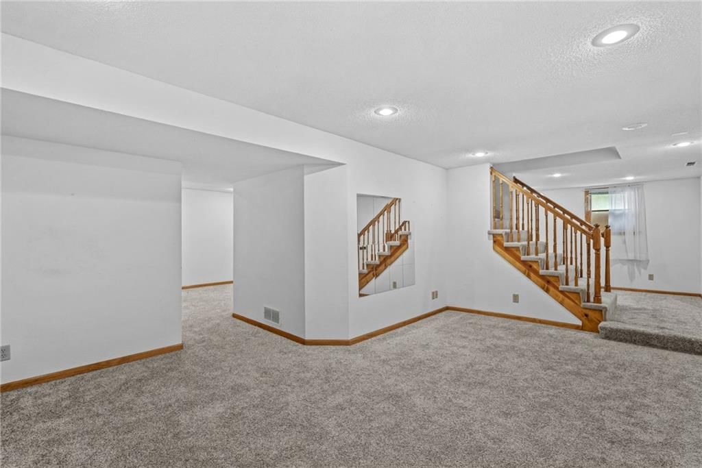 14130 W 113th Terrace — photo 35