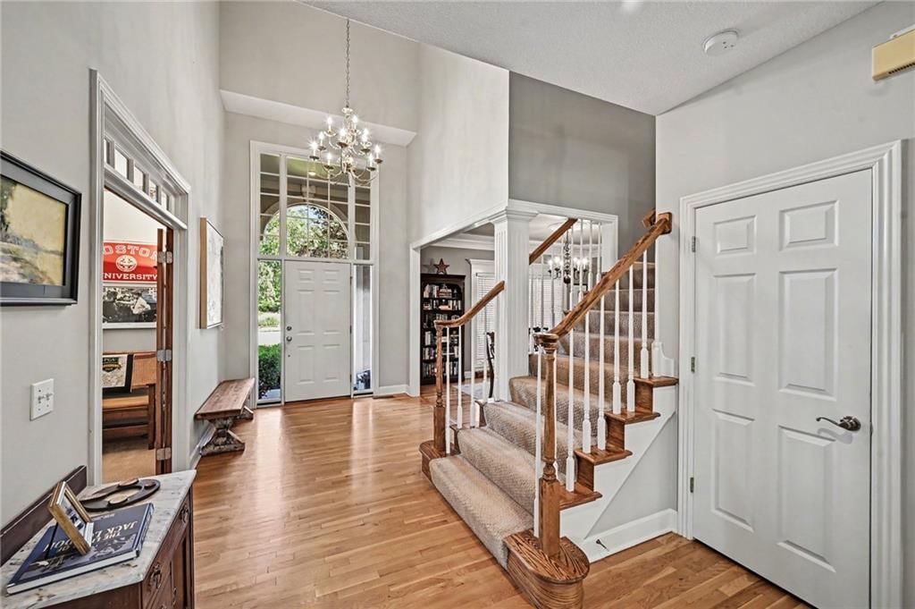 8033 Clearwater Drive — photo 6
