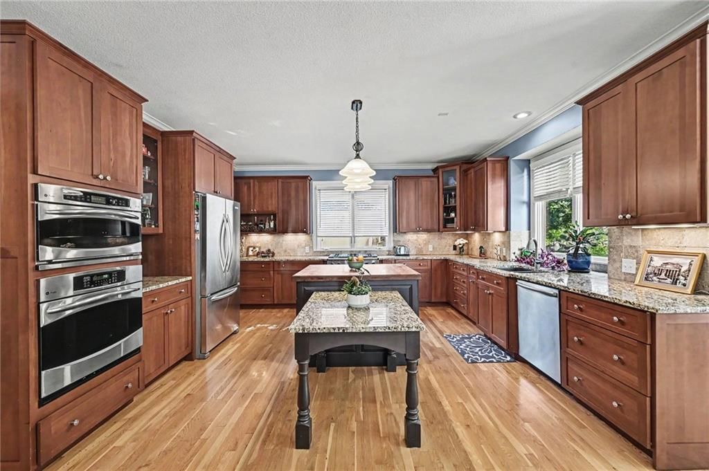 8033 Clearwater Drive — photo 13