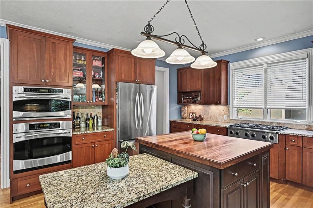 8033 Clearwater Drive — photo 14