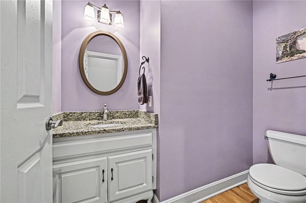 8033 Clearwater Drive — photo 16