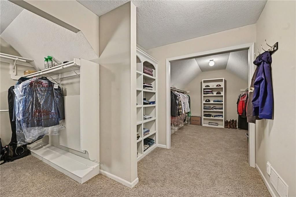 8033 Clearwater Drive — photo 25