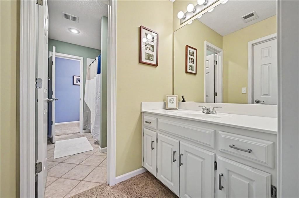 8033 Clearwater Drive — photo 29