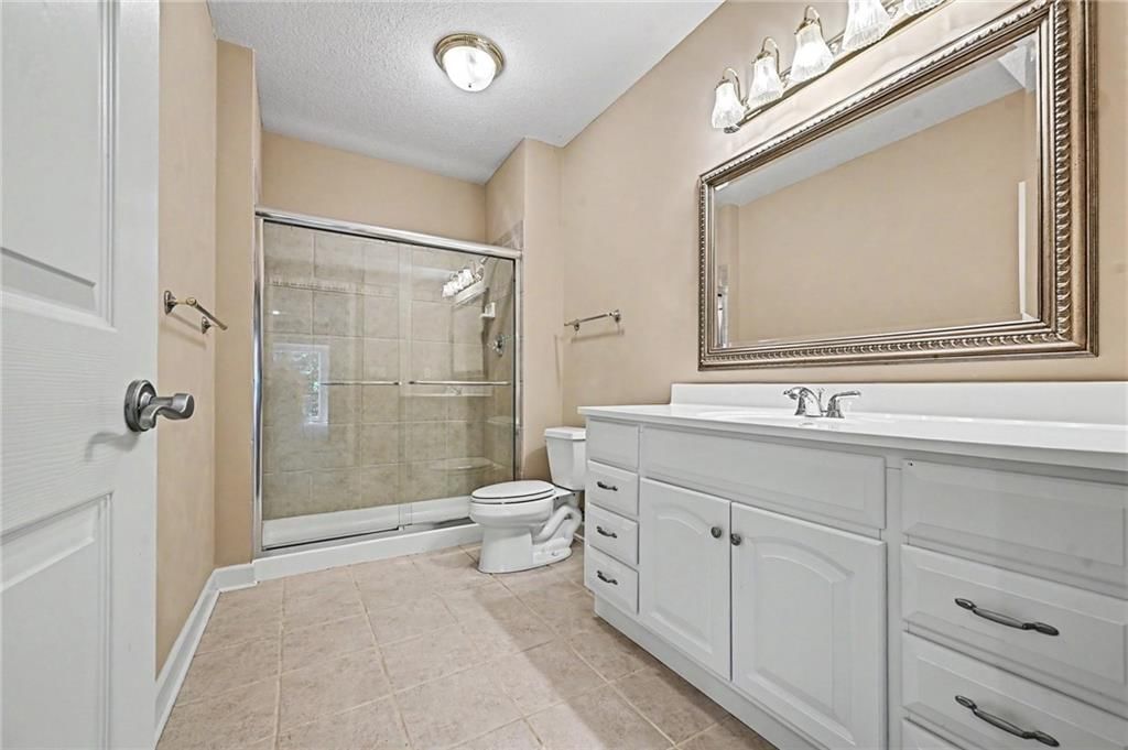 8033 Clearwater Drive — photo 36