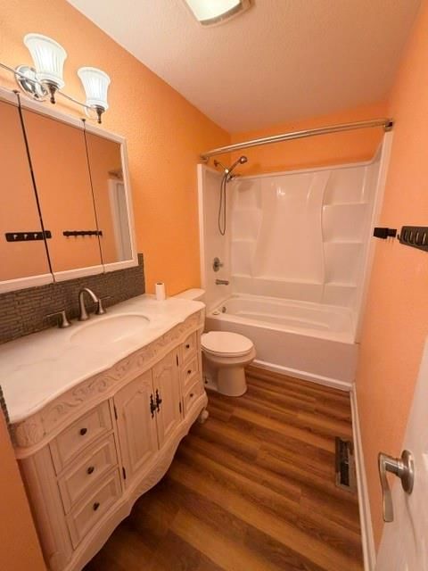 921 E Buddy Street — photo 12