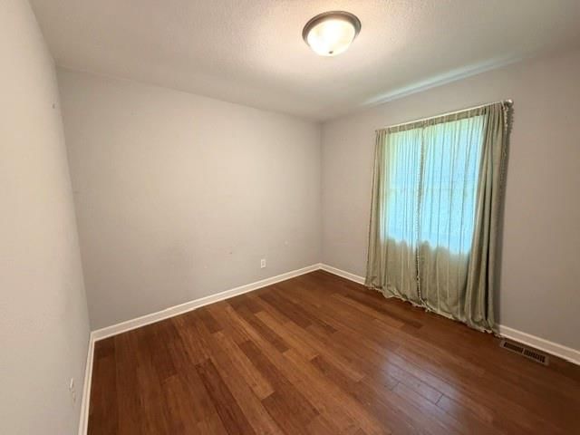 921 E Buddy Street — photo 14