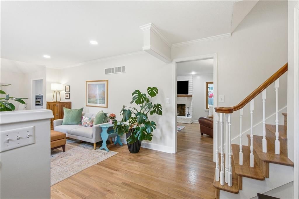 9309 Horton Street — photo 6