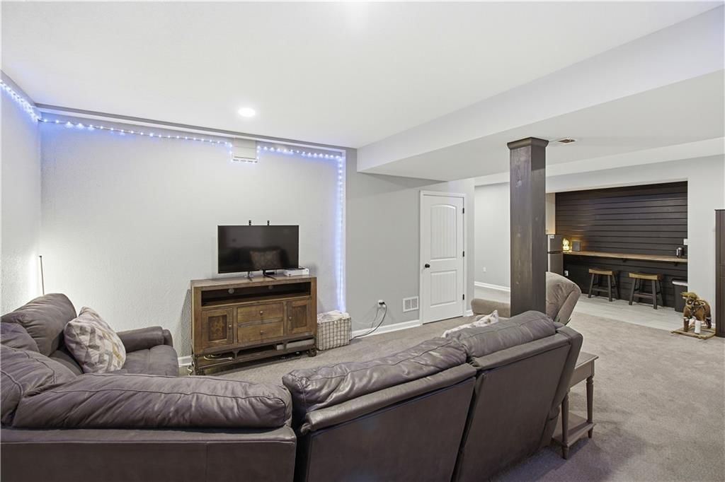 20648 W 107th Place — photo 39
