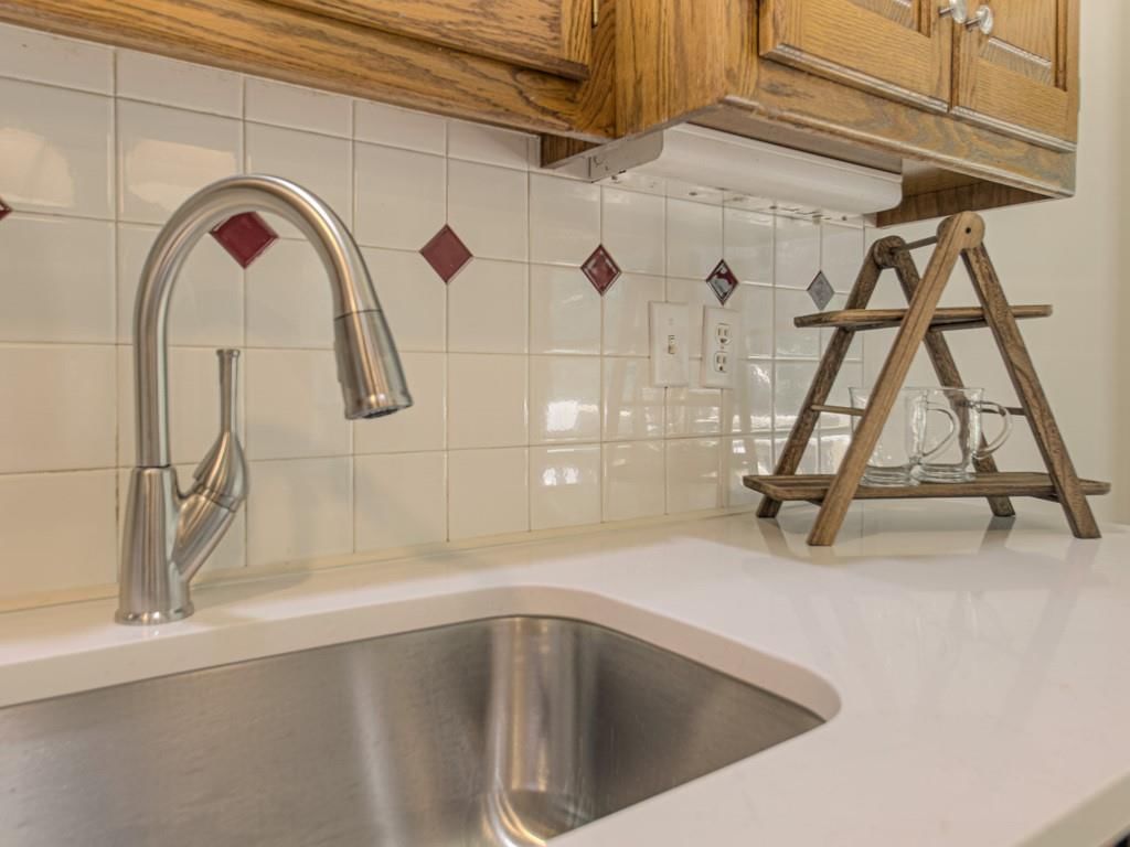 920 NE 102nd Street — photo 12