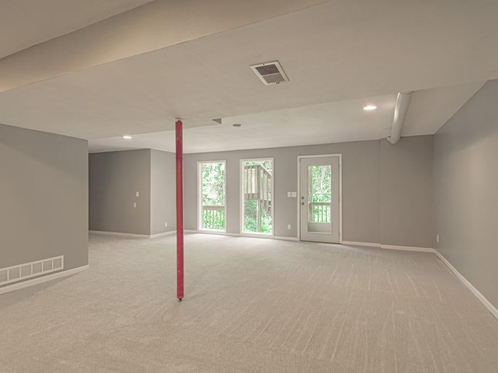 920 NE 102nd Street — photo 25