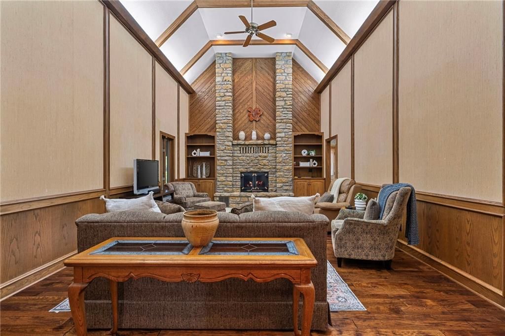 21898 Sunflower Road — photo 4