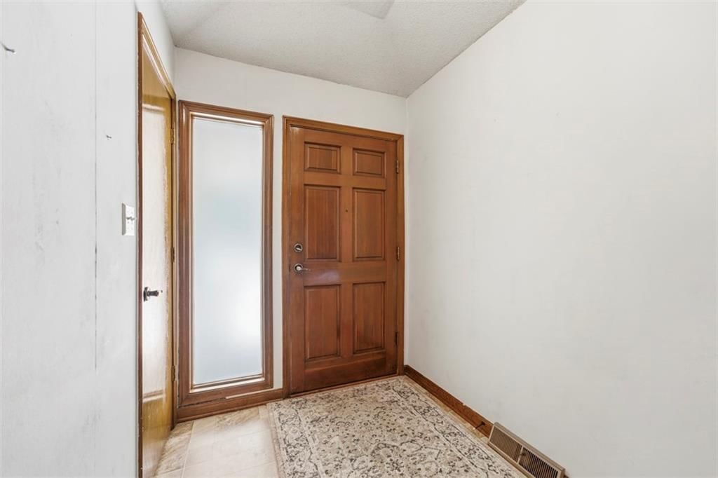 105 SE Colony Drive — photo 4